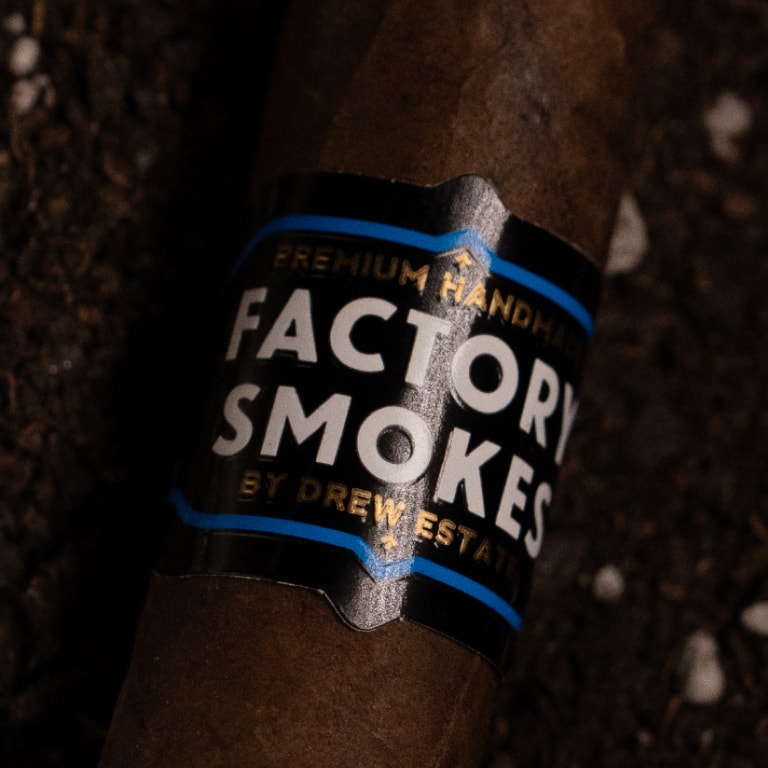 Factory Smokes Sun Grown cigar close-up