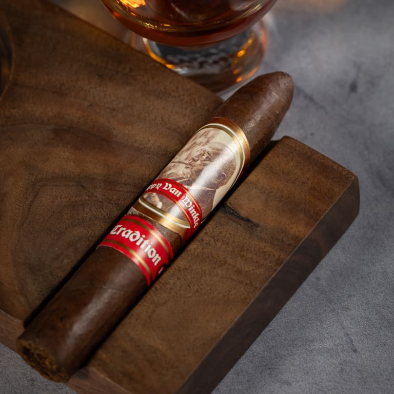 pappy van winkle traditional cigar